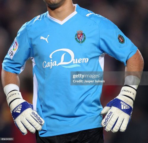 Valladolid 2008-09 away