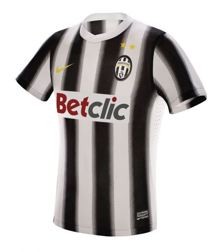 Juventus 2011-12 Home