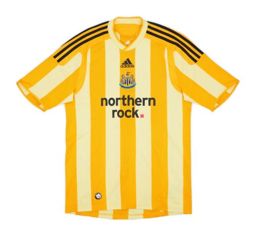 Newcastle United 2009-10 away