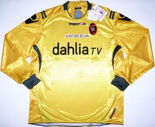 Cagliari 2010-11 gk