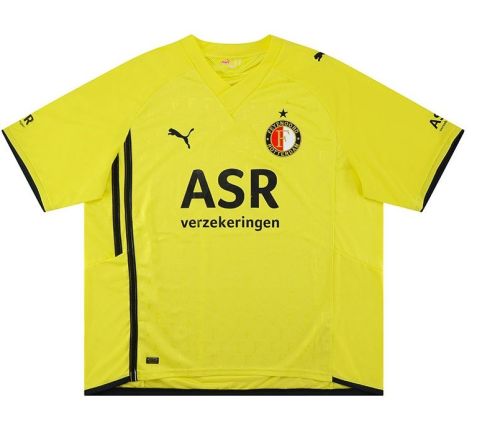 Feyenoord 2010-11 third