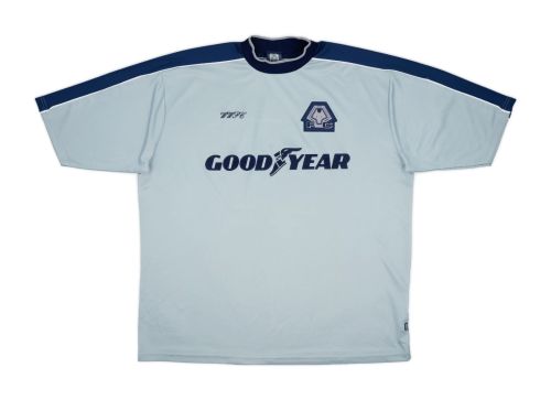 Wolverhampton 2001-02 Away