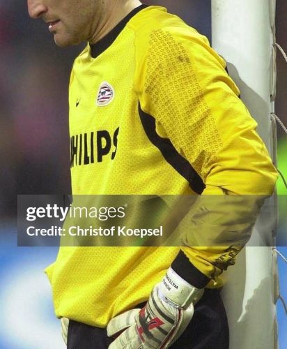 PSV Eindhoven 2000-01 Portero