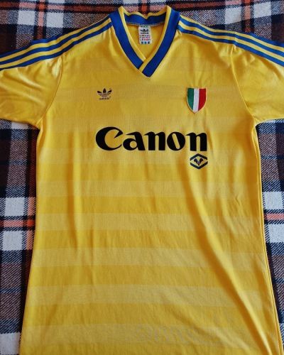 Hellas Verona 1985-86 away
