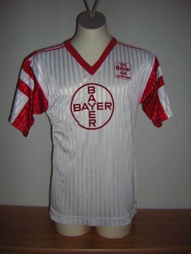 Bayer Leverkusen 1990-91 home