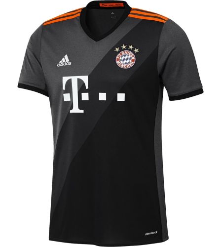 Bayern Munich 2016-17 Away