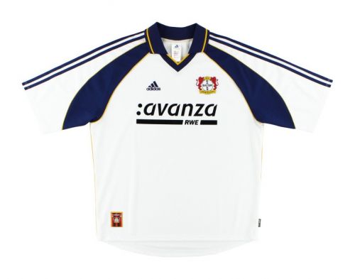 Bayer Leverkusen 2000-01 away