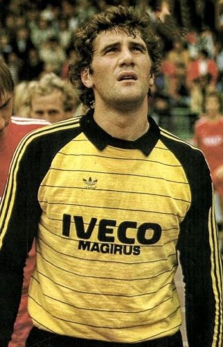 Bayern Munich 1982-83 Away