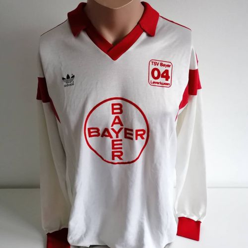 Bayer Leverkusen 1986-87 home