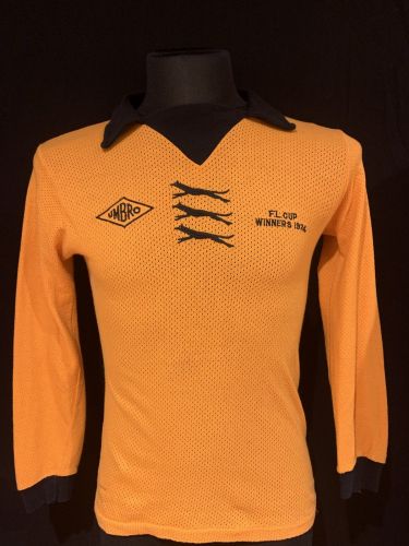 Wolverhampton 1974-75 Home
