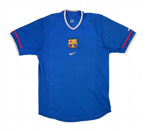 FC Barcelona 2001-02 third