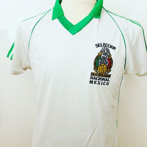 Mexico 1982 away
