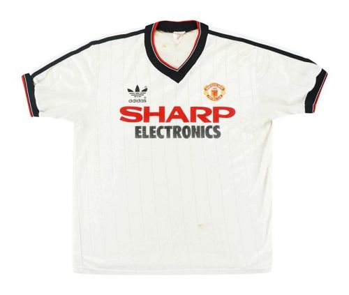 Manchester United 1982-83 Visitante