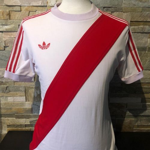 Rayo Vallecano 1979-80 Home