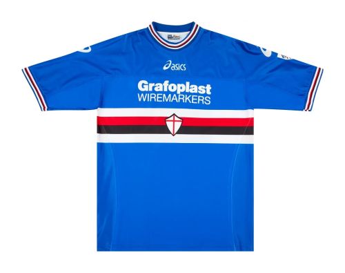 Sampdoria 2001-02 home