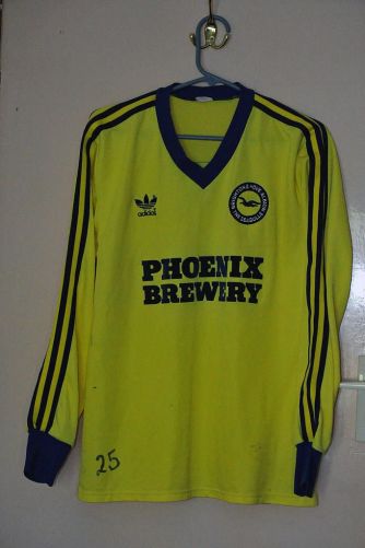 Brighton 1984-85 Third