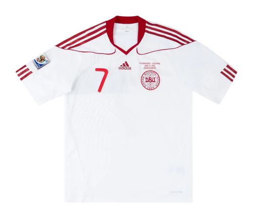 Denmark 2010 away