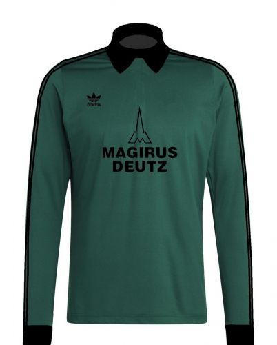 Bayern Munich 1980-81 Away