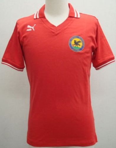 Japan 1990 home