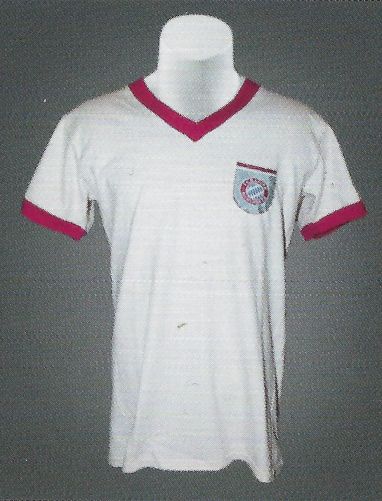 Bayern Munich 1971-72 Away