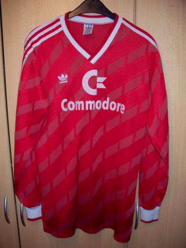 Bayern Munich 1986-87 Home