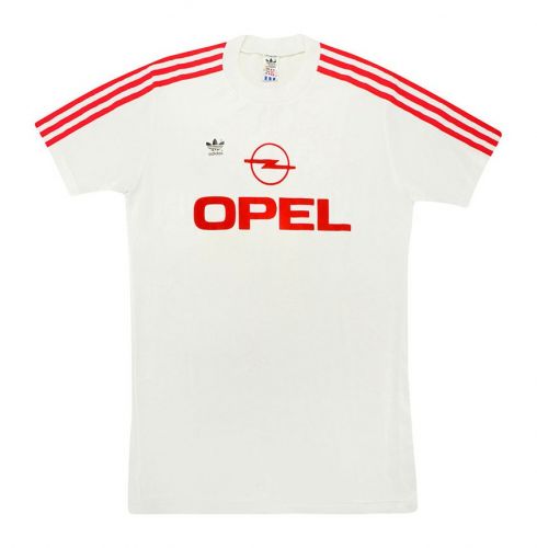Bayern Munich 1990-91 Away