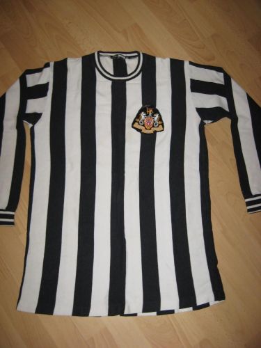Newcastle United 1969-70 home