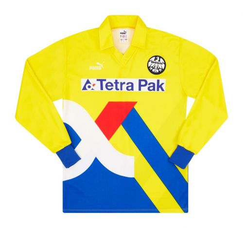 Eintracht Frankfurt 1995-96 away