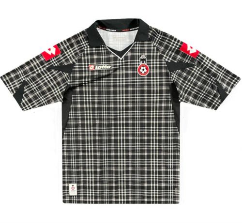 OGC Nice 2010-11 third