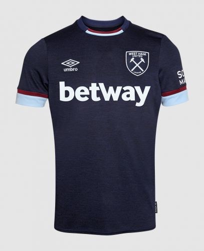 West Ham United 2021-22 Tercera