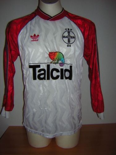 Bayer Leverkusen 1992-93 away