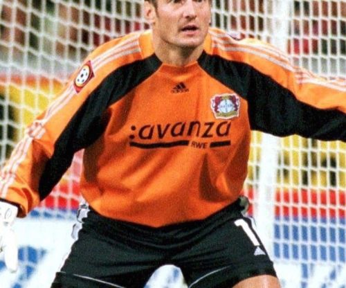 Bayer Leverkusen 2000-01 gk