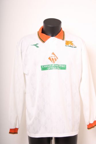 Venezia FC 1991-92 away