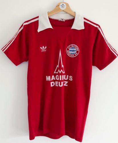 Bayern Munich 1979-80 Home