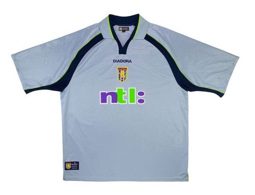 Aston Villa 2001-02 Away