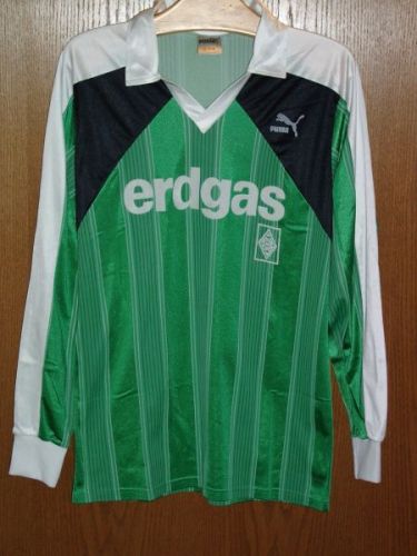 Borussia M'gladbach 1987-88 away