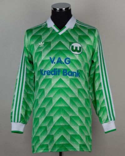 VfL Wolfsburg 1989-90 home