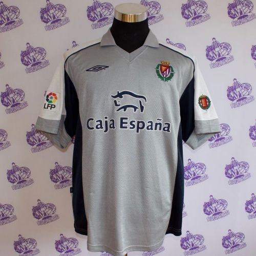 Valladolid 2001-02 third