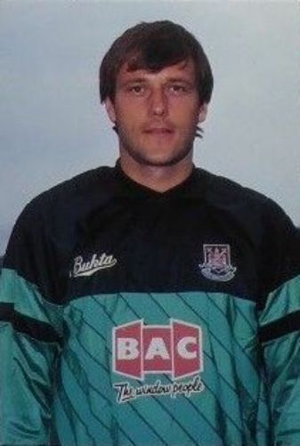West Ham United 1990-91 Local