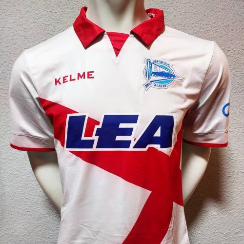 Alavés 2017-18 Third