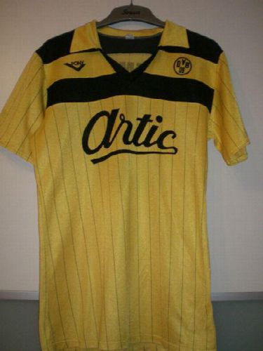 Borussia Dortmund 1983-84 Local