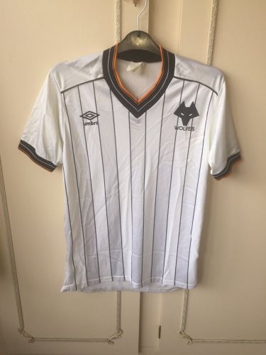 Wolverhampton 1984-85 Away