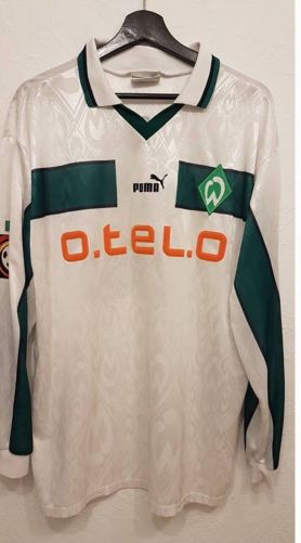 Werder Bremen 1999-00 away