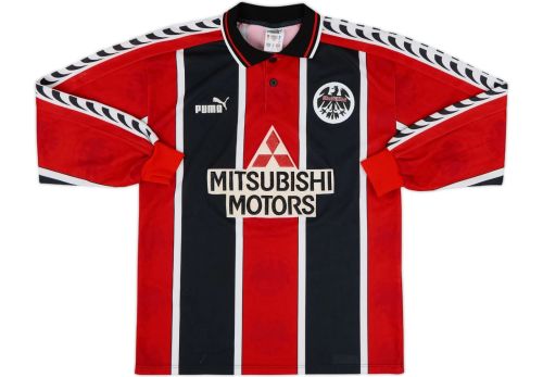 Eintracht Frankfurt 1996-97 home