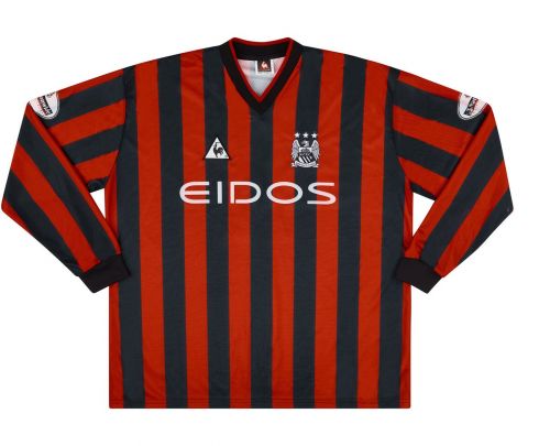 Manchester City 2001-02 Tercera