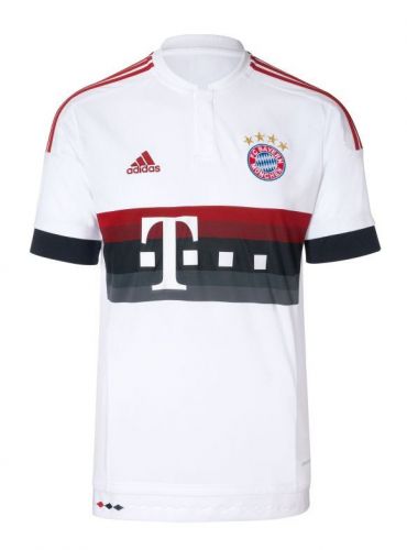 Bayern Munich 2015-16 Away