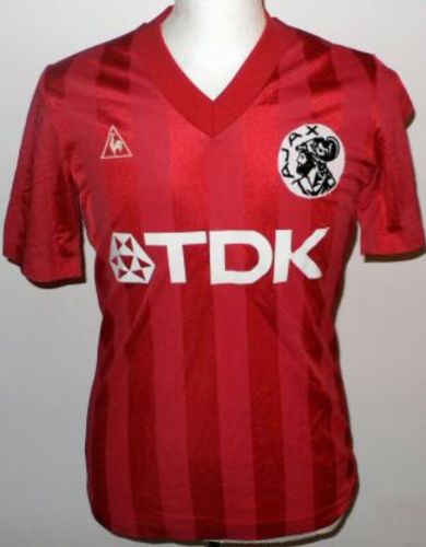 Ajax 1982-83 Third