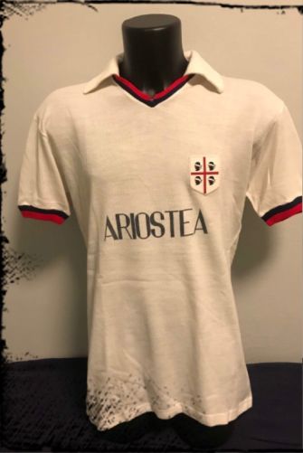 Cagliari 1981-82 away