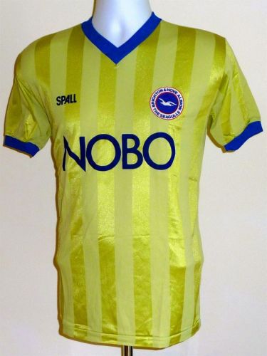 Brighton 1987-88 Away