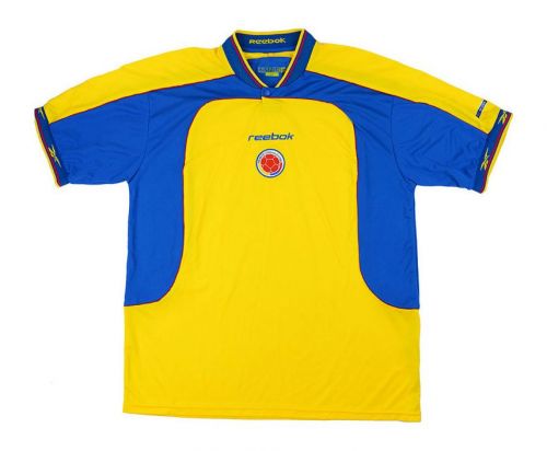Colombia 2001 home